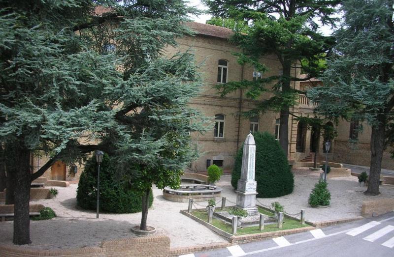 Вилла Casa Borgo Fonte Castelleone di Suasa Экстерьер фото